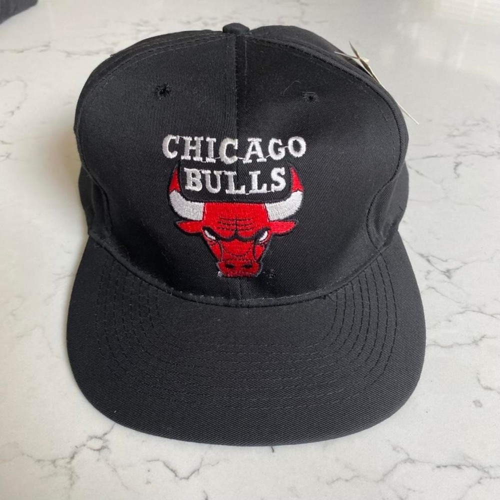 Vintage 90s Chicago Bulls Snapback Hat Deadstock w/ Tag NBA Licensed